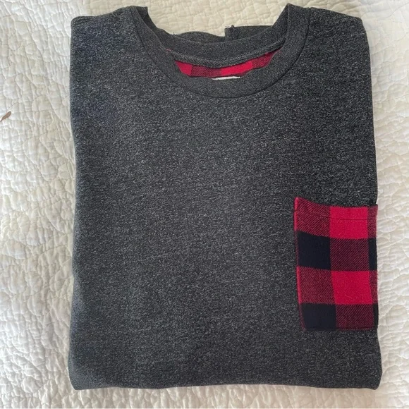 On The Byas long sleeve shirt in size Large - Picture 3 of 5